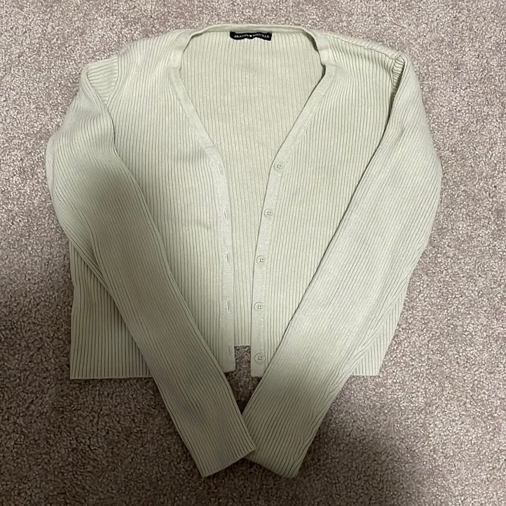 brandy melville shannon sweater